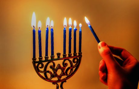 Text of Traditional Hannukah Candle-lighting Blessings & Songs