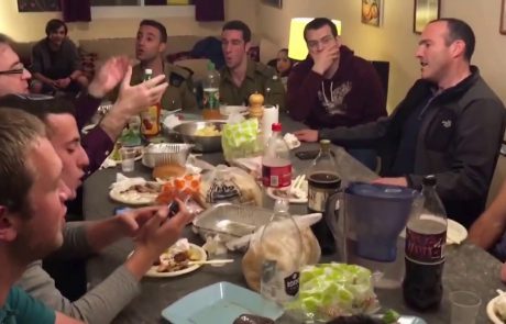 The IDF Rabbinical Choir Sings Eishet Chayil at Dinner